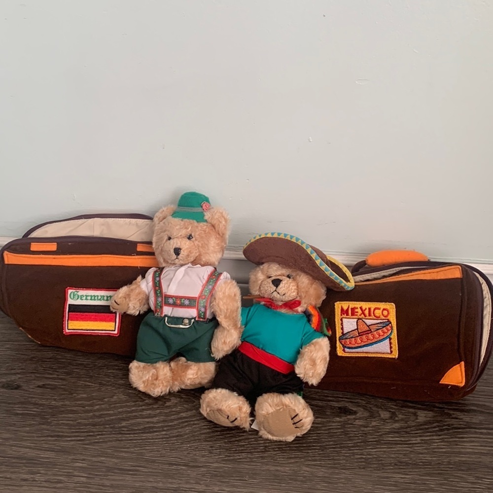 Papel Giftware Plush Bear Stow-Aways Diego Mexico and Wolfgang Germany suitcases